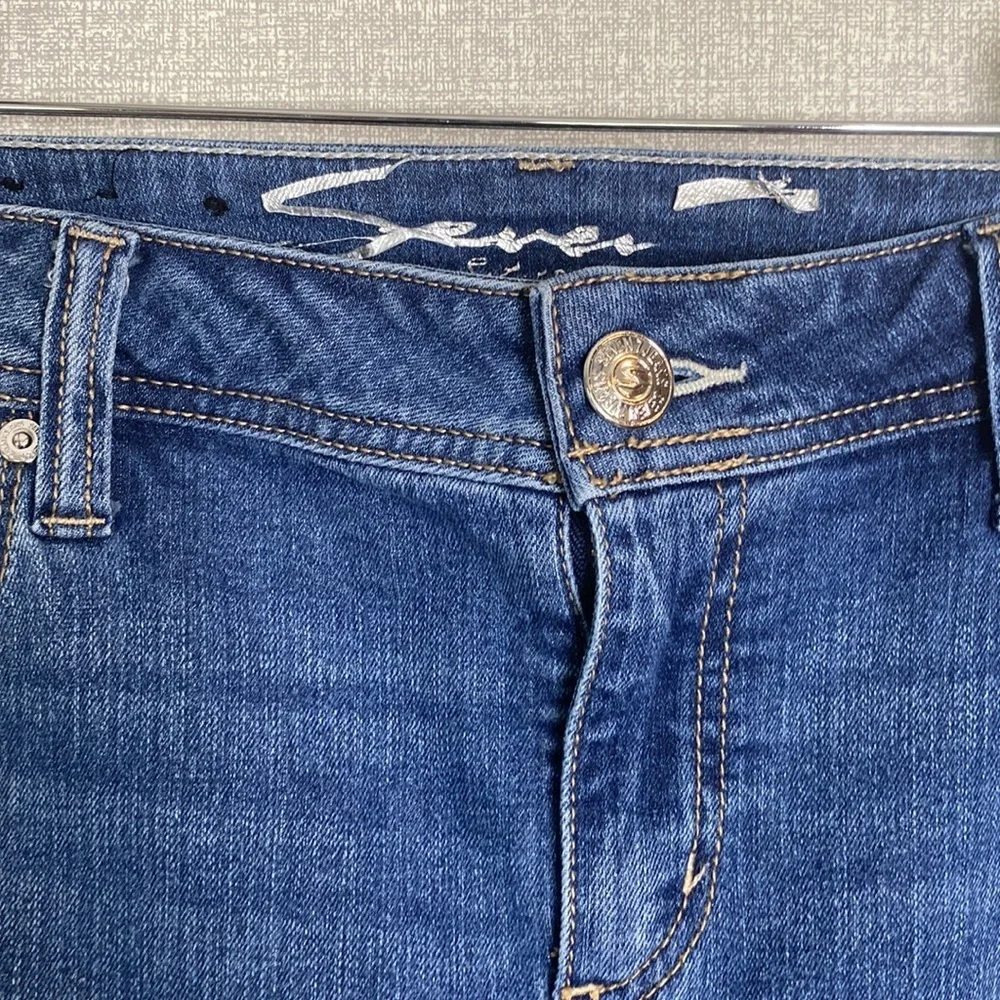 Seven 7 Rolled Hem Distressed 8